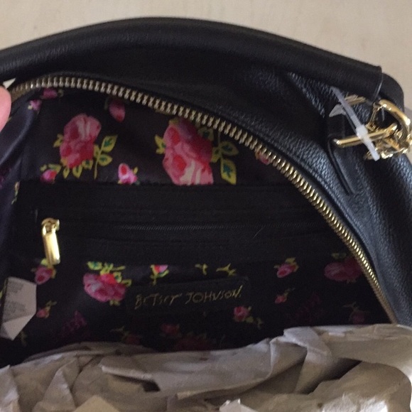 (Betsey Johnson) Quilted heart dome backpack - Picture 6 of 6